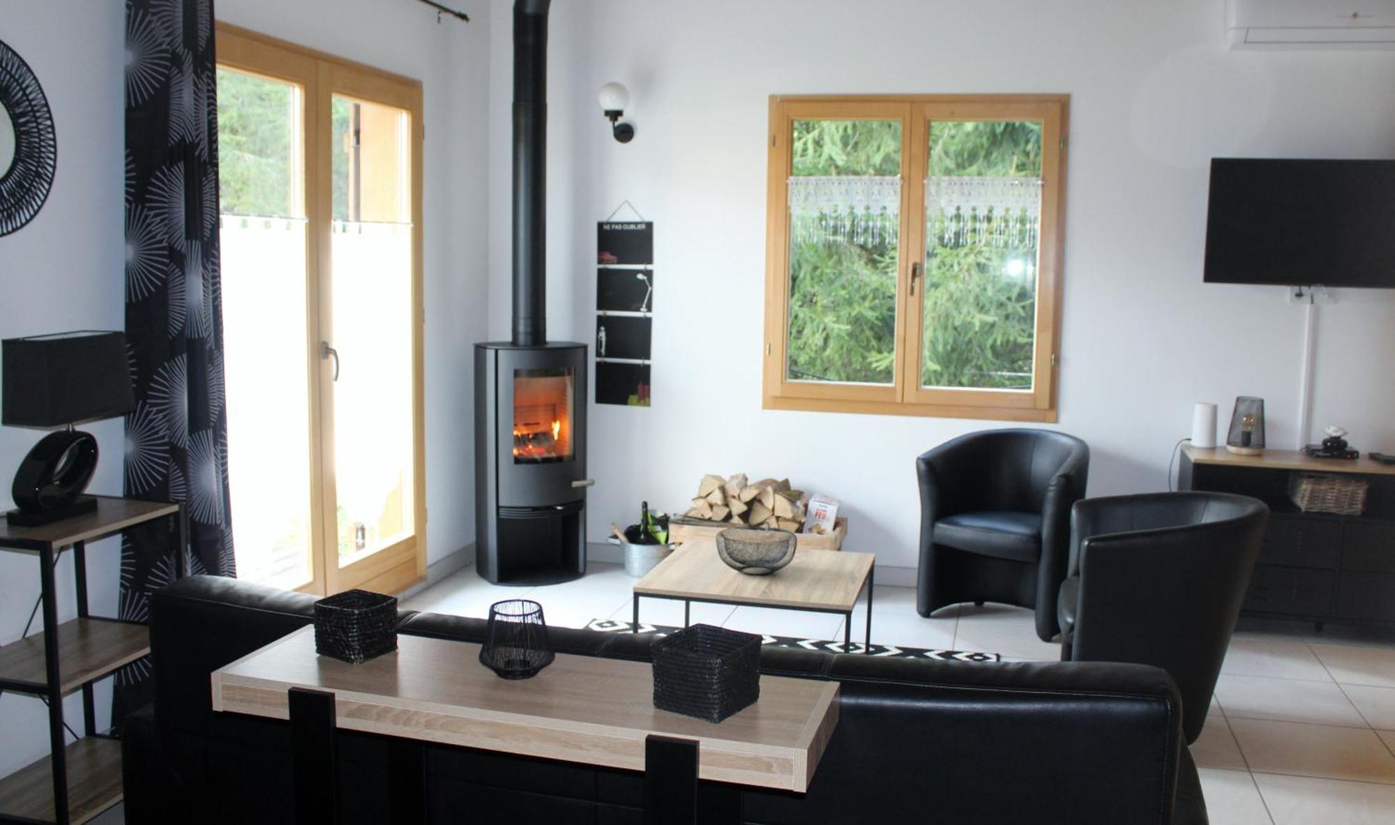 Chalet De Charme Le Contemporain Ney Exterior photo