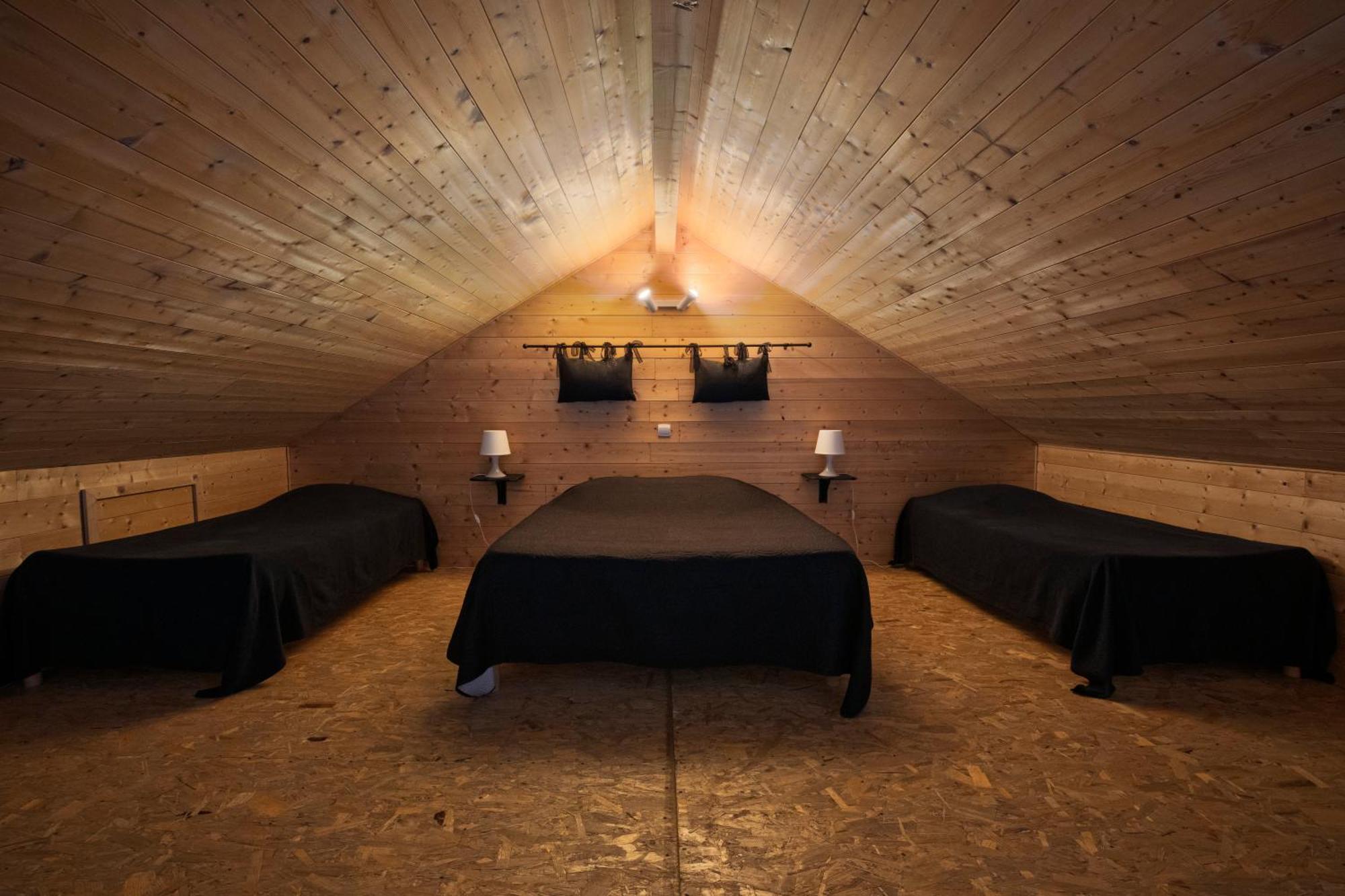 Chalet De Charme Le Contemporain Ney Exterior photo