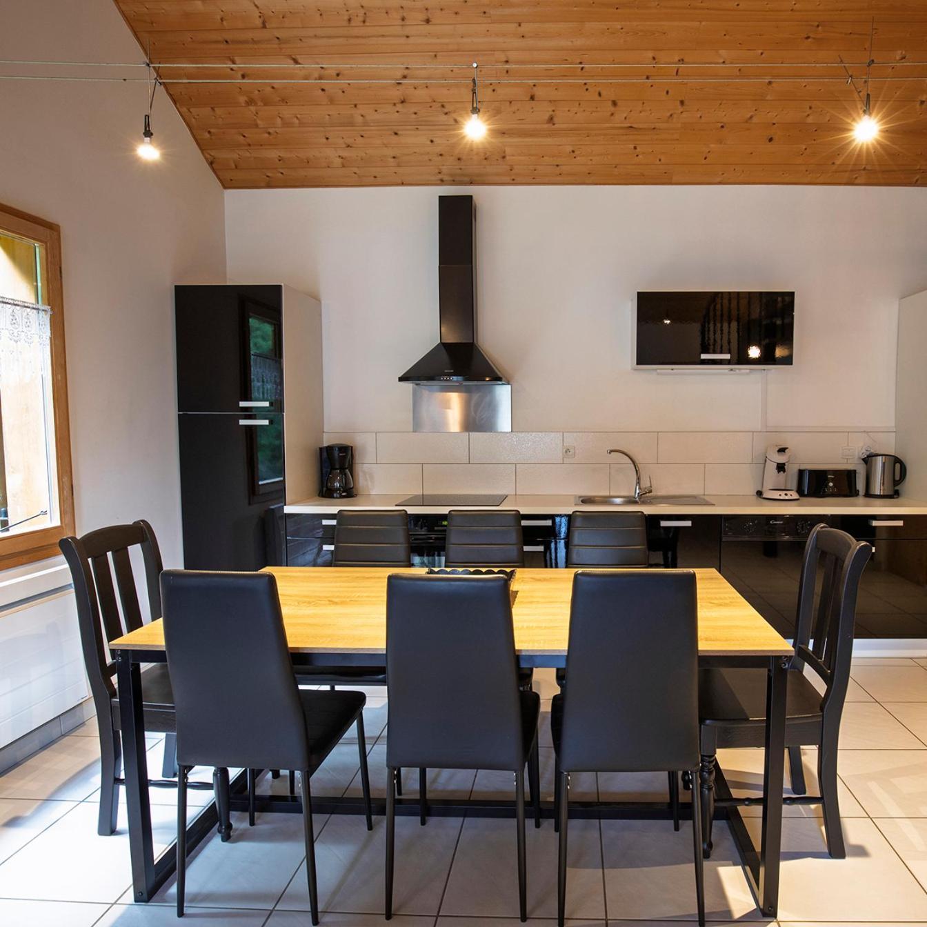 Chalet De Charme Le Contemporain Ney Exterior photo